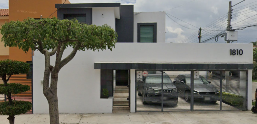 Jesús Sánchez Carrillo 1810, Paseos del Sol