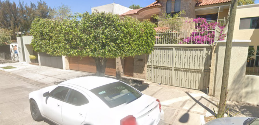 Av Novelistas 5130, Jardines Vallarta, Zapopan