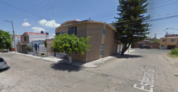 C. Gabino Chávez , Moderna, Irapuato.